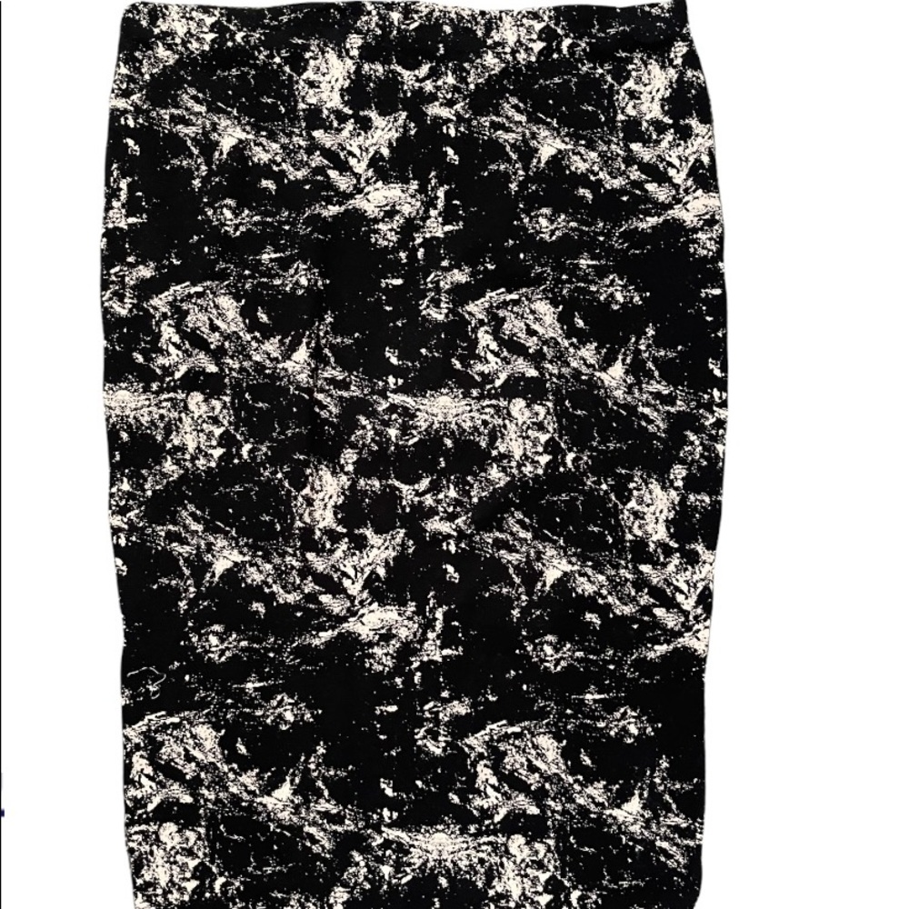 H&M Basic Stretchy Skirt, size M